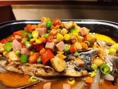 -令狐冲·炭烤活鱼(宝龙店)