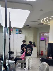 -慕名造型