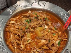 -胖哥俩肉蟹煲(湖滨银泰in77店)