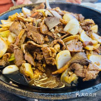 这里是长白山安图县二道白河，看着满大街的高丽火盆还是