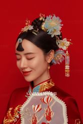 -雪中彩影婚纱摄影·微光艺术中心