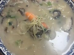 -一路飘香面馆