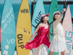 -北戴河碧螺塔海上酒吧公园