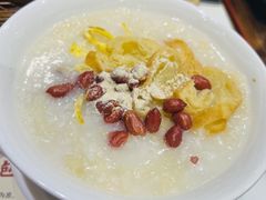 荔湾艇仔粥-赏点粤式点心(广州塔店)