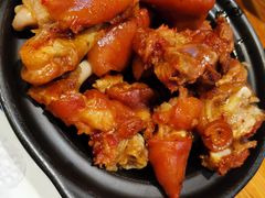 -野山舂·贵州现舂酸汤火锅(鸿通城店)