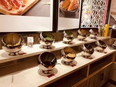 自助调料区-三个四川人火锅(华联商厦店)