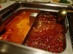 -海底捞火锅鲜切牛肉主题店(长寿路店)