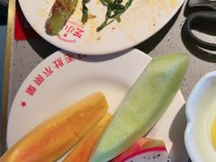 -芝小官毛肚火锅海鲜自助(苏州吴江区万宝店)