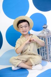 -金麦兜精致儿童摄影店