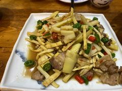 -下梅人家土菜馆(历史文化餐厅度假区店)