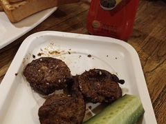 -平娃三宝烧烤·面食(南小街店)