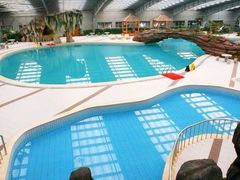 -兴芮温泉度假区