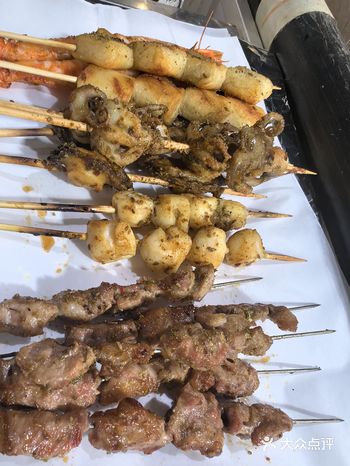 找到和小时候一模一样味道的烤羊肉串啦