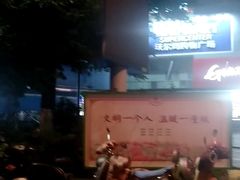 -沃尔玛购物广场(霖雨路店)