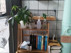 -蜜蜂小象·榴莲千层蛋糕(时代汇11栋店)