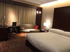 -上海龙之梦万丽酒店