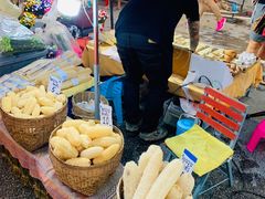 -周日夜市