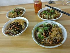 -罗家杏传统特色海南粉(人民西路总店)