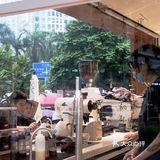 这家咖啡店的芝士蛋糕非常香浓实在！