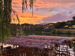 -茅山东方盐湖城景区