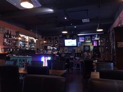 -SISTERS BAR RESTAURANT川意酒馆(嘉善老市H楼店)