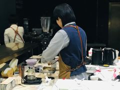 -UNI UNI(环亚凯瑟琳店)