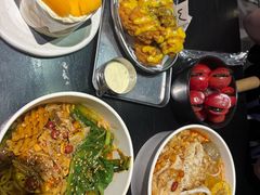 -W COLLECTIVE  DESSERT SHOP