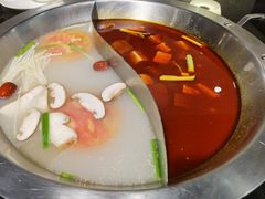 -吴记老锅底麻辣火锅(福州路店)