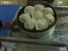 鸡汁灌汤包&nbsp;-苓记南京鸭血粉丝.皮肚面(县东巷店)