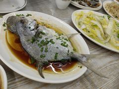 -红月湾海鲜饭店•沙滩海景(双月湾店)