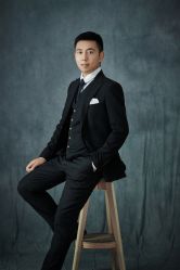 -雪中彩影婚纱摄影·微光艺术中心