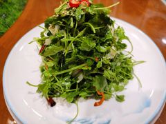 -那家老院子东北菜·饺子·小鸡炖蘑菇(艳华街店)
