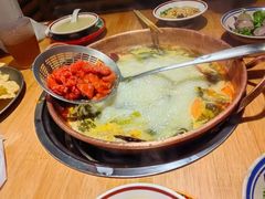 -洱火云南酸菜牛肉火锅(石景山当代商城店)