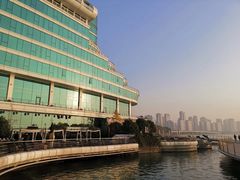 -苏州金鸡湖中茵皇冠假日酒店