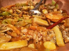 黑松露牛肝菌焖牛蛙-云海肴云南菜(浦江欢乐颂店)