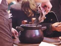 -皮蛋弟砂锅店(总店)