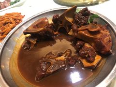 特色炖牛骨头-小厨晓味(大里路店)