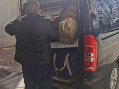 -安东易迷你仓自助寄存仓库(苏州桥店)