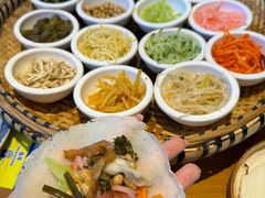 -包整·丝娃娃(一览甲秀楼风景店)