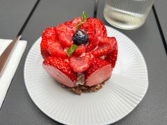 -潮一不贰·法式甜品·生日蛋糕·西式简餐(外滩店)