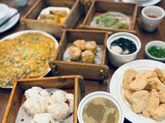 -日日鲜茶餐厅 · 潮汕菜 · 手工茶点(小公园店)