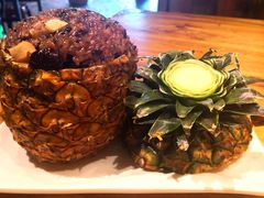 版纳菠萝饭-老滇山寨•云南特色菜•地方菜•民族风情歌舞表演(金碧店)