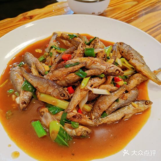 粗茶淡饭菜馆