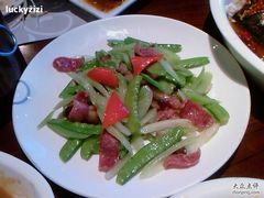西芹荷兰豆炒腊肉-望湘园·湖南菜(宏伊店)