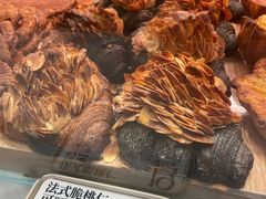 -HOT CRUSH趁热集合·现烤面包(环球港店)