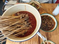 -拈签一笑黄牛肉辣卤串串