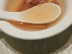 -八府香鸭·啫啫煲(华山路店)