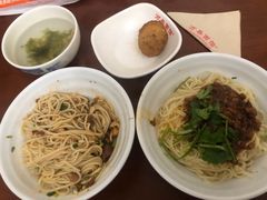 -万县面馆(高笋塘店)