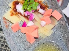 -张牌牌·东北烤肉小吃市集(金楠天街店)
