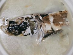 -香山湖渔家大院